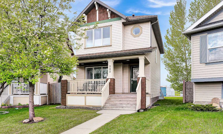 242 Copperstone Grove SE