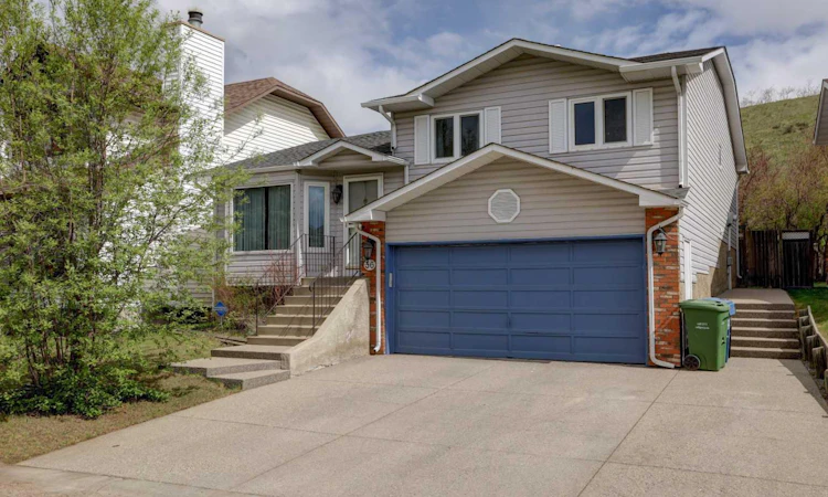 36 Hawksley Crescent NW
