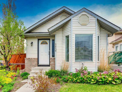 2420 Riverstone Road SE - 2