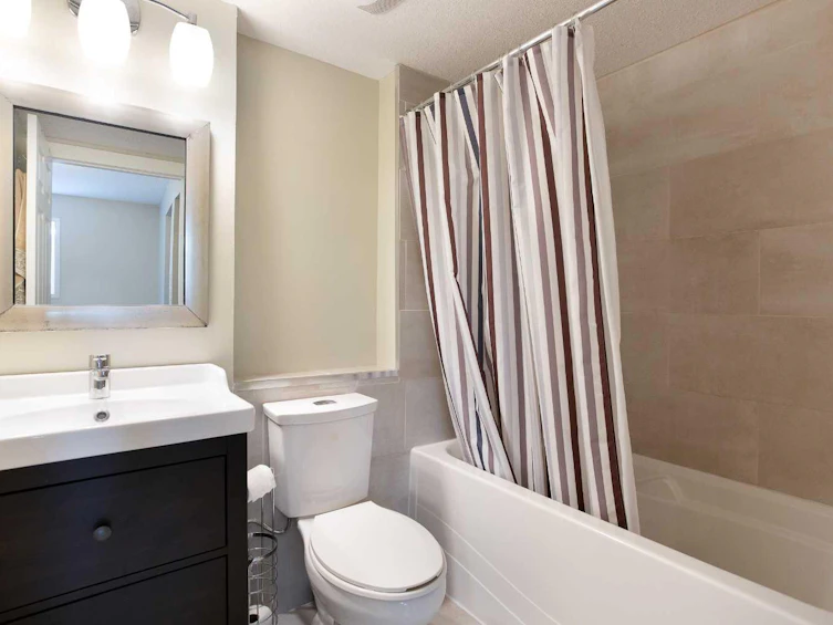 2420 Riverstone Road SE, Calgary, AB, T2C 4E2 - 24