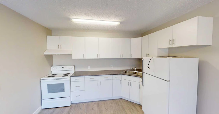306-9932 105 Avenue, Grande Prairie, AB, T8V 1G9 - 5