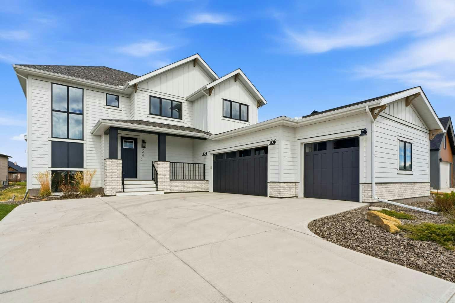 24 Monterra Landing, Rural Rocky View County, AB, T4C 0G8