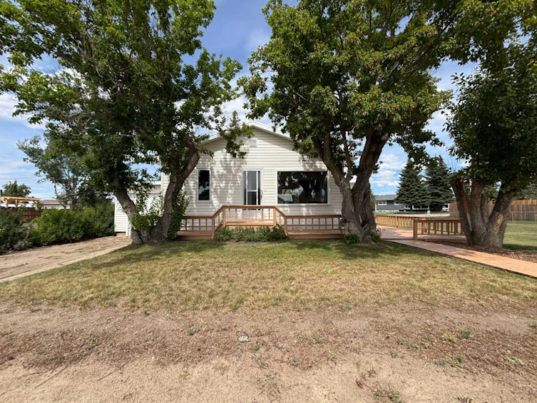 307 Centre Avenue, Coutts, AB, T0K 0N0 - 2