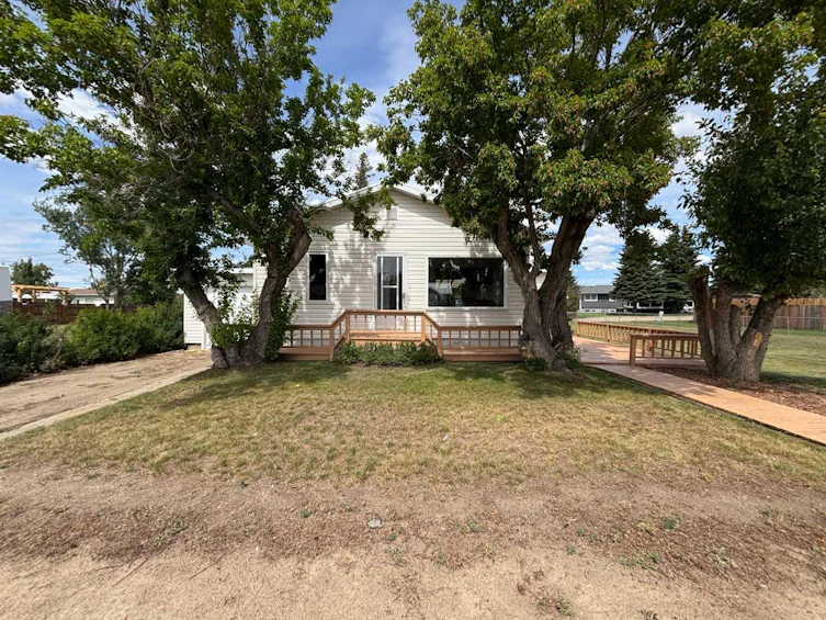 307 Centre Avenue, Coutts, AB, T0K 0N0