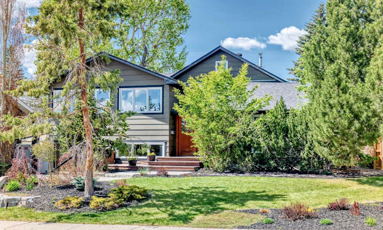 43 Westview Drive SW