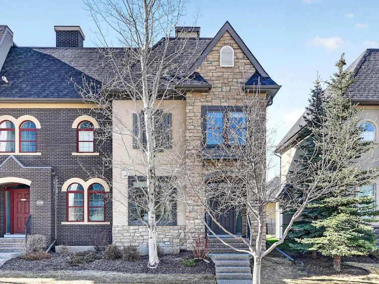 548 Quarry Park Boulevard SE, Calgary, AB, T2C 5E8 - 2