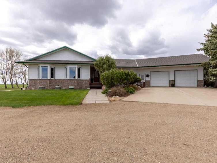 194043 Twp 120, Lethbridge, AB, T0K 2H0