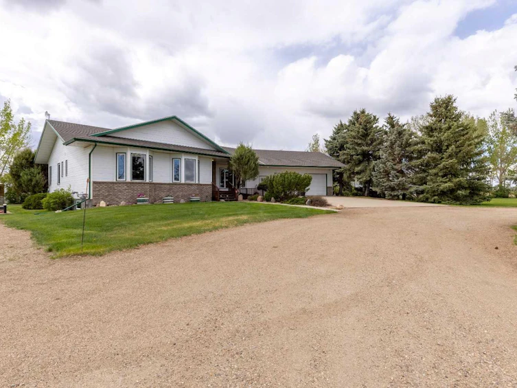 194043 Twp 120, Lethbridge, AB, T0K 2H0 - 2
