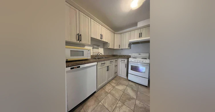 208-65 Temple Boulevard W, Lethbridge, AB, T1K 5M2 - 6