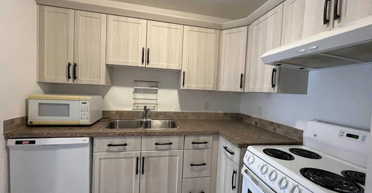 208-65 Temple Boulevard W, Lethbridge, AB, T1K 5M2 - 7