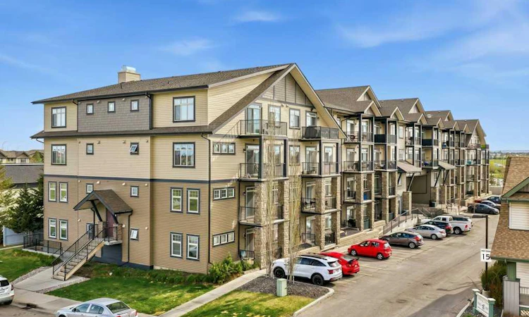 401-117 Copperpond Common SE