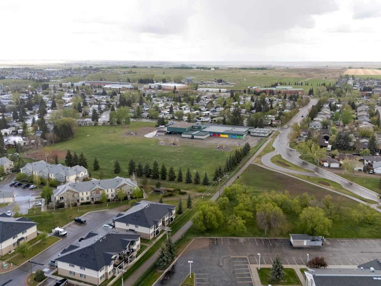 19 Madison Court, Strathmore, AB, T1P 1M5 - 37