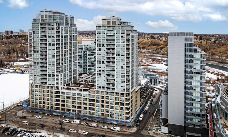 317-222 Riverfront Avenue SW
