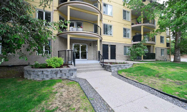 306-735 56 Avenue SW