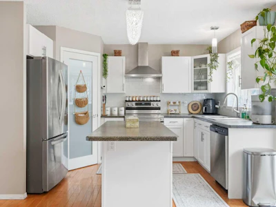 49 Shawbrooke Close SW - 3