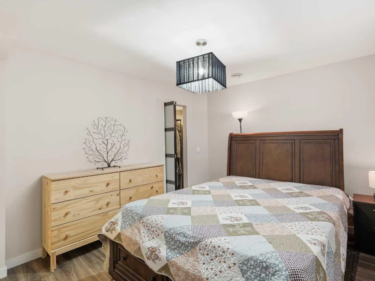49 Shawbrooke Close SW, Calgary, AB, T2Y 3A5 - 26