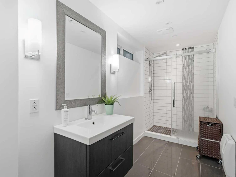 49 Shawbrooke Close SW, Calgary, AB, T2Y 3A5 - 27