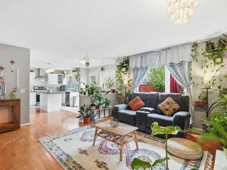49 Shawbrooke Close SW, Calgary, AB, T2Y 3A5 - 8