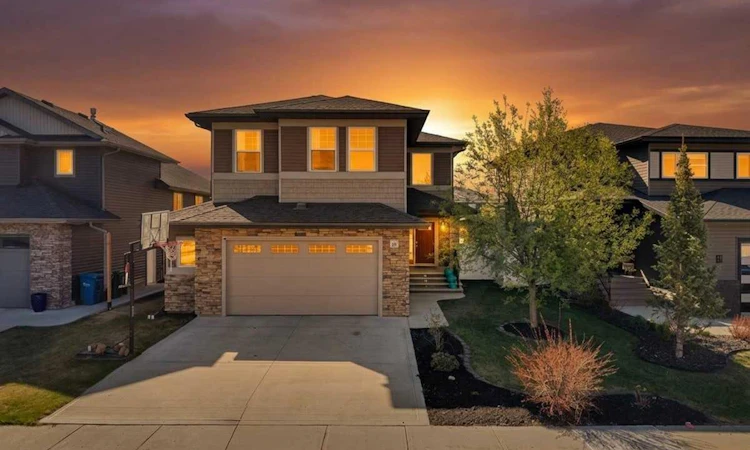 25 Lazaro Close
