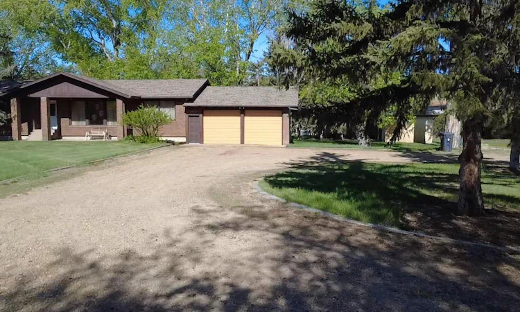 31 Larch Avenue