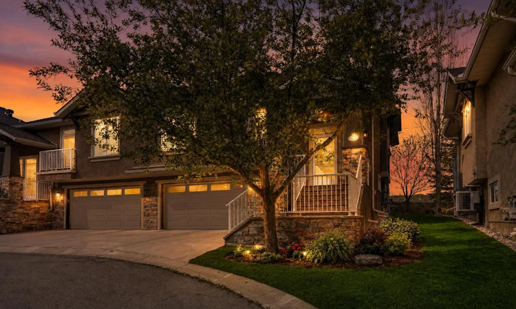6 Discovery Woods Villas SW