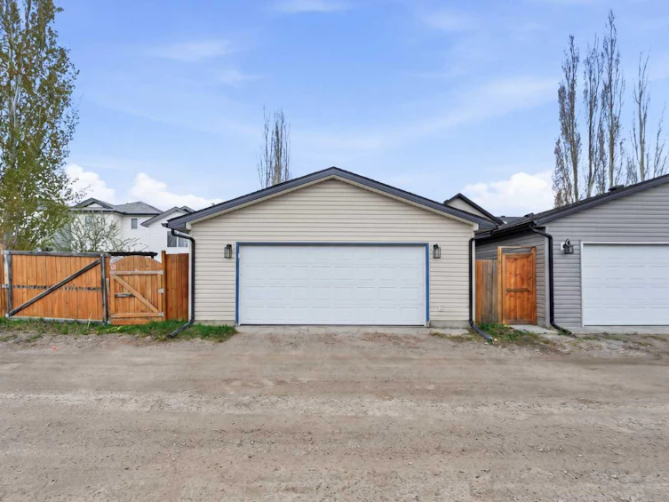 20 Everridge Road SW, Calgary, AB, T2Y 4S8 - 32