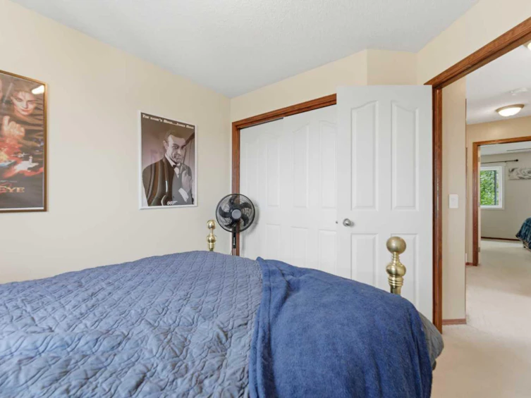20 Everridge Road SW, Calgary, AB, T2Y 4S8 - 23