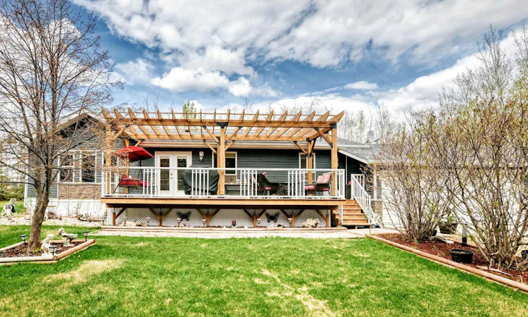 1 Ridge Drive