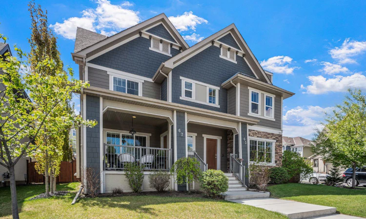 67 Mahogany Row SE