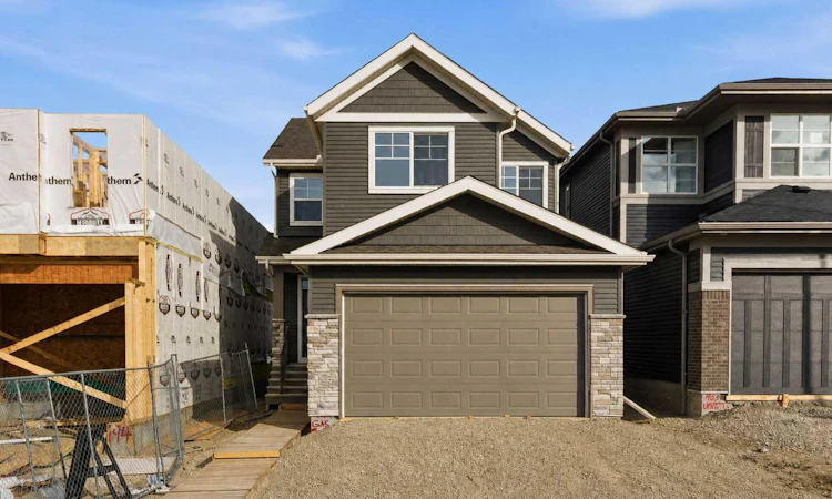 190 Annette Landing NW