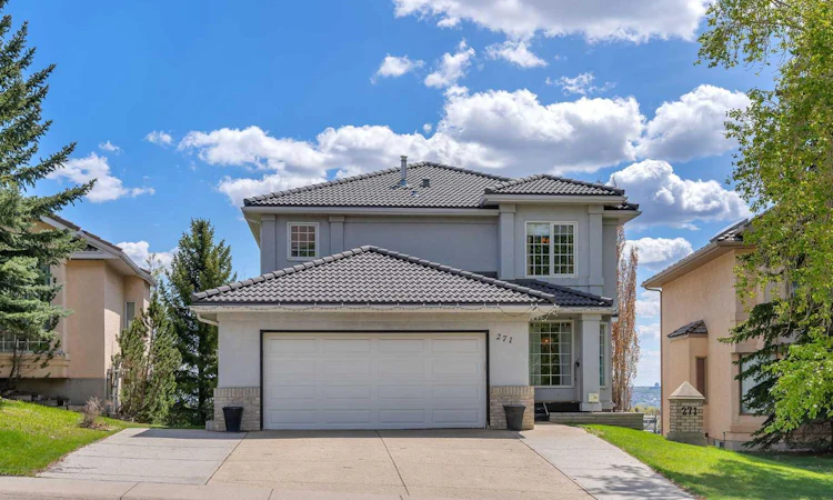 271 Arbour Lake Way NW