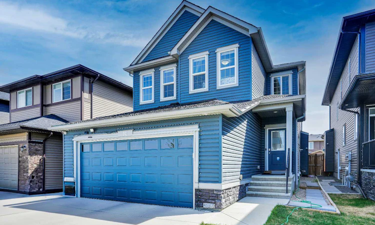 14 Evansfield Green NW