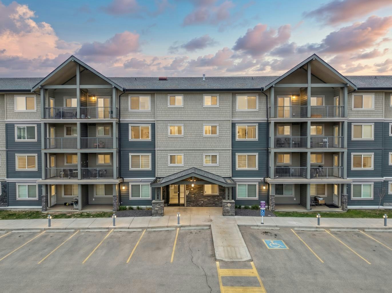 3402-181 Skyview Ranch Manor NE, Calgary, AB, T3N 0V2