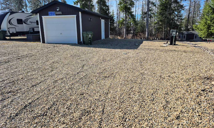 48B-10032 Township Road 422