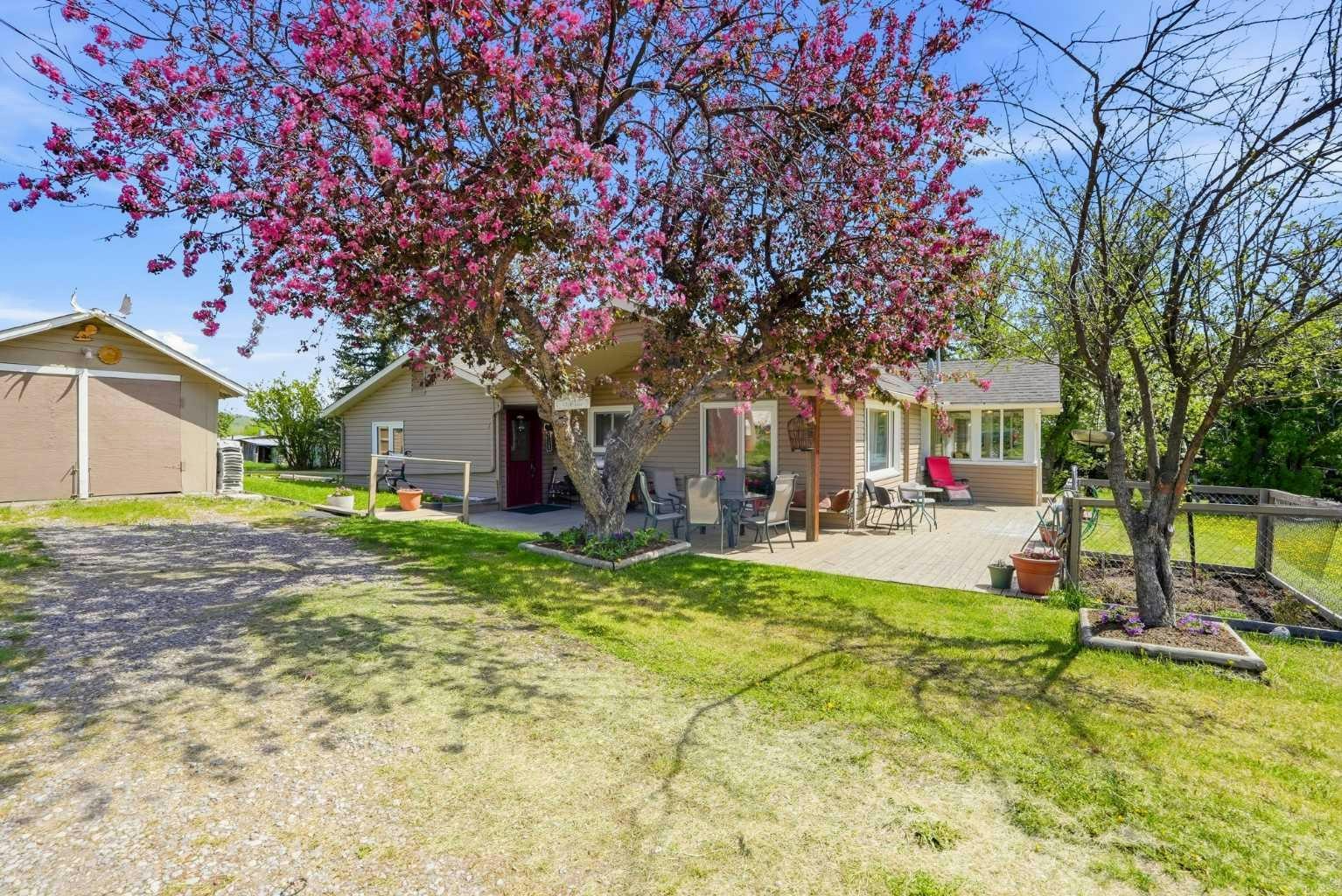 322191 135 Street W, Foothills County, AB, T1S 0X7