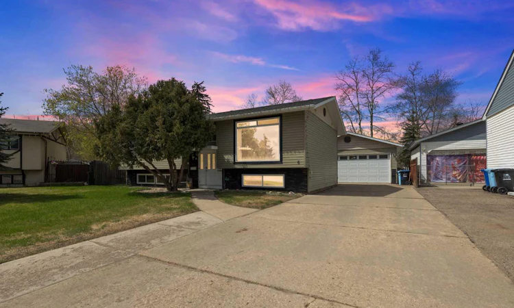 6 Harris Crescent