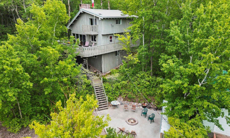 5 Shady Drive