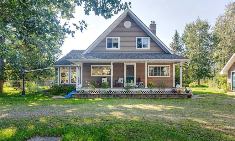 319 Clearwater Heights Close
