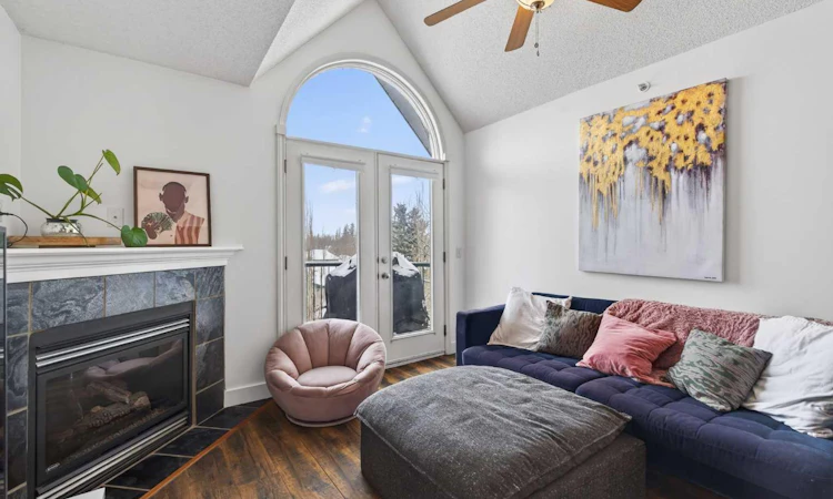 401-735 56 Avenue SW