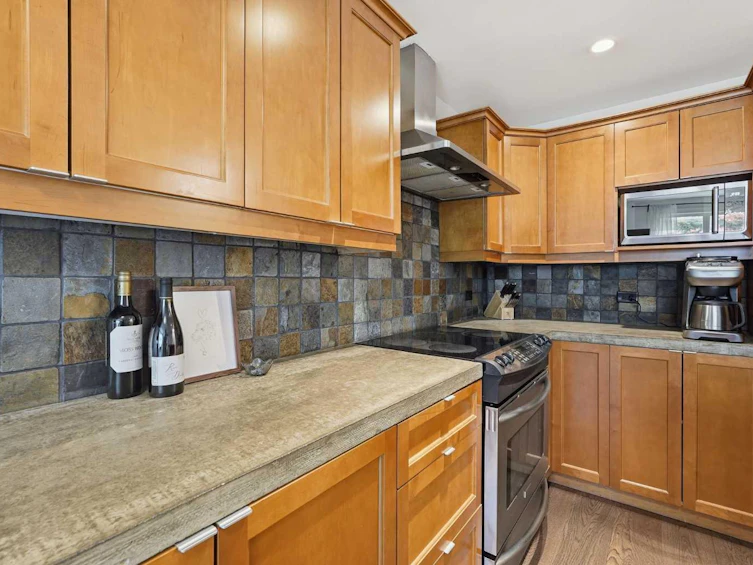 305-532 5 Avenue NE, Calgary, AB, T2E 0L2 - 6