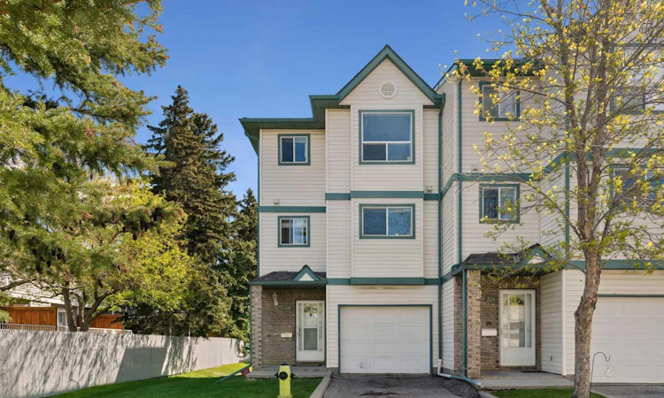 222 Anderson Grove SW