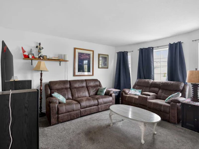 8513 102a Avenue - 2