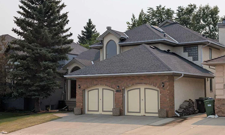 935 Shawnee Drive SW