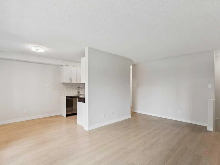 17-3519 49 Street NW, Calgary, AB, T3A 2E1 - 7