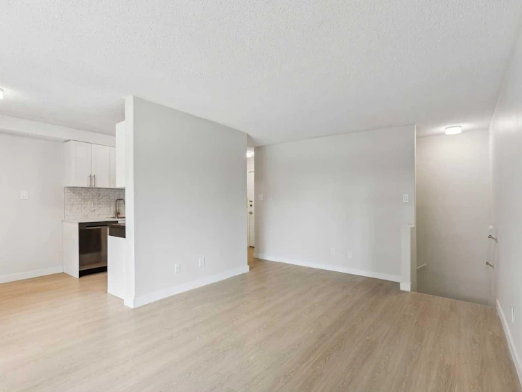 17-3519 49 Street NW, Calgary, AB, T3A 2E1 - 10