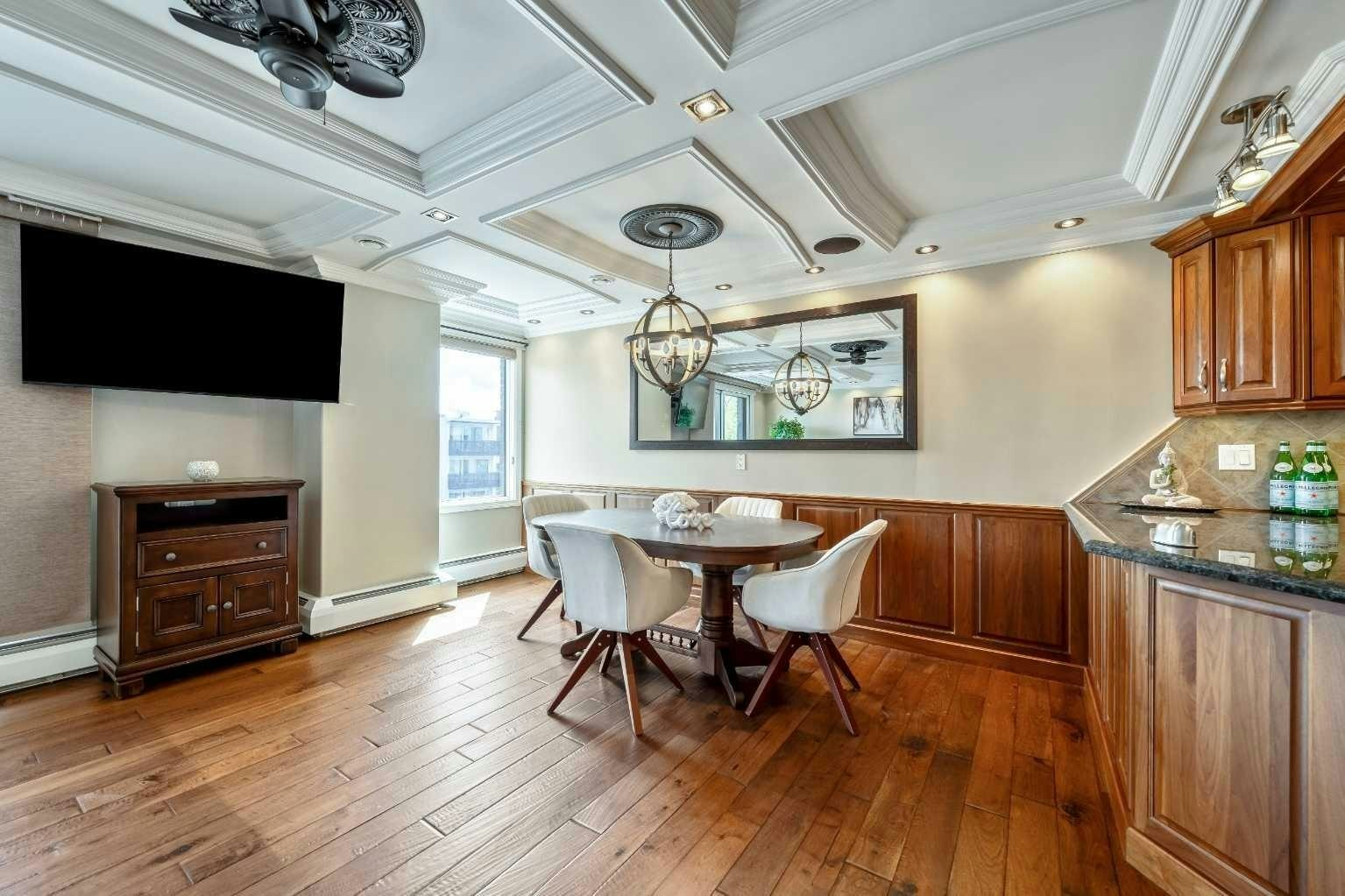 302-1208 14 Avenue SW, Calgary, AB, T3C 0V9