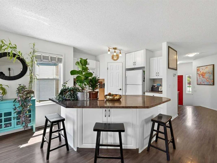 194 Everoak Gardens SW, Calgary, AB, T2Y 0C6 - 7