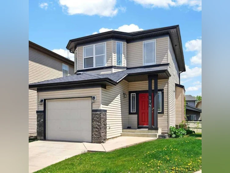 194 Everoak Gardens SW, Calgary, AB, T2Y 0C6