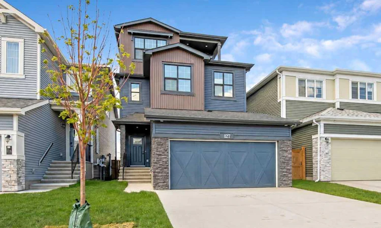 127 Creekstone Park SW