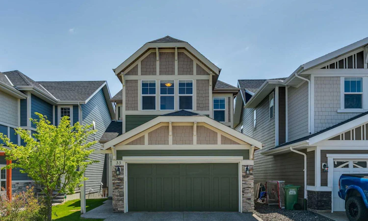 33 Sundown Grove